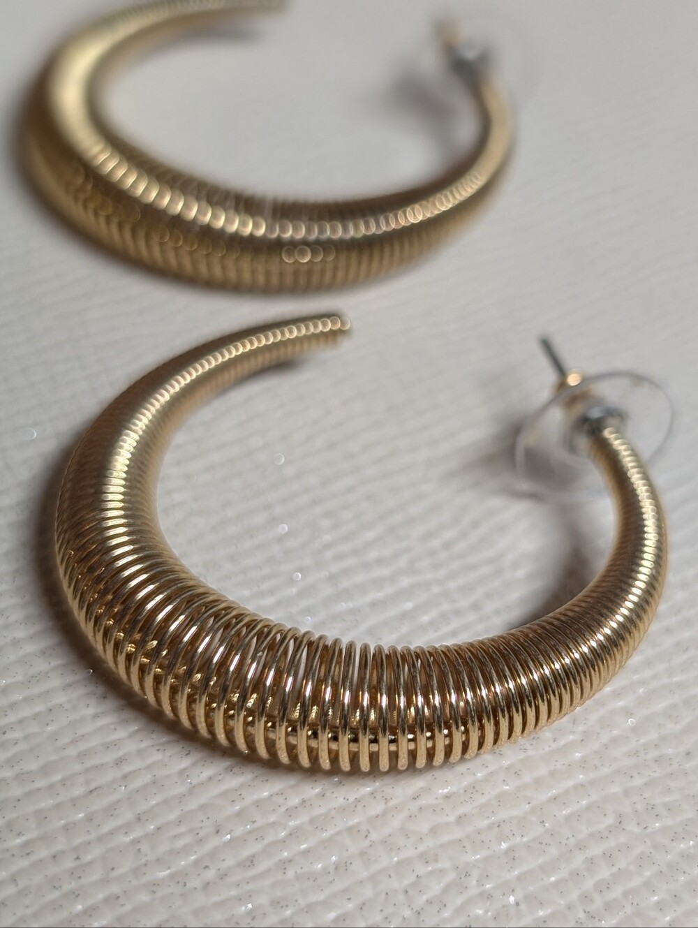 Gold Plated Tone Ribbed Hoop Coiled Earrings Large Size Classic